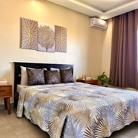 Moderne, Lumineux & Spacieux Avec Balcon -Central -Wifi-Smart Tv-Clim Marakéš Exteriér fotografie