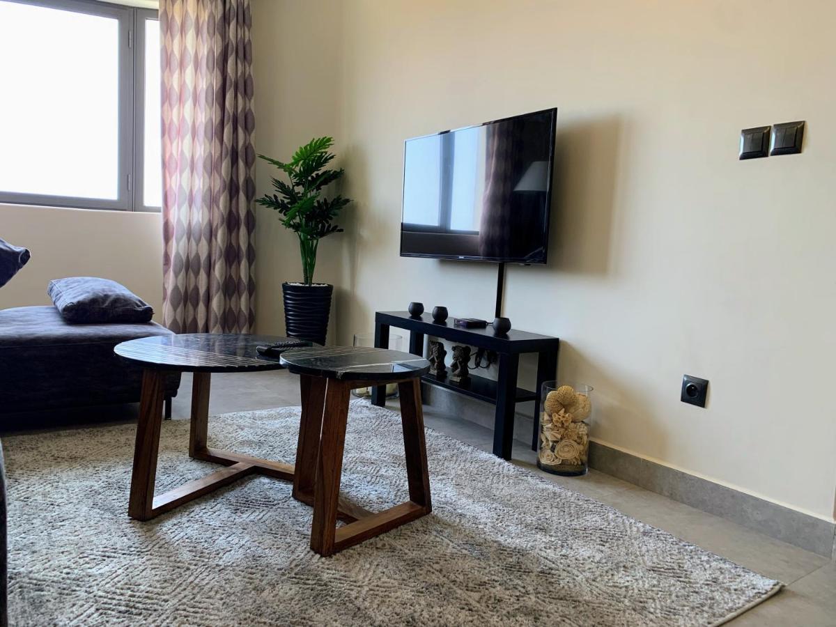 Moderne, Lumineux & Spacieux Avec Balcon -Central -Wifi-Smart Tv-Clim Marakéš Exteriér fotografie